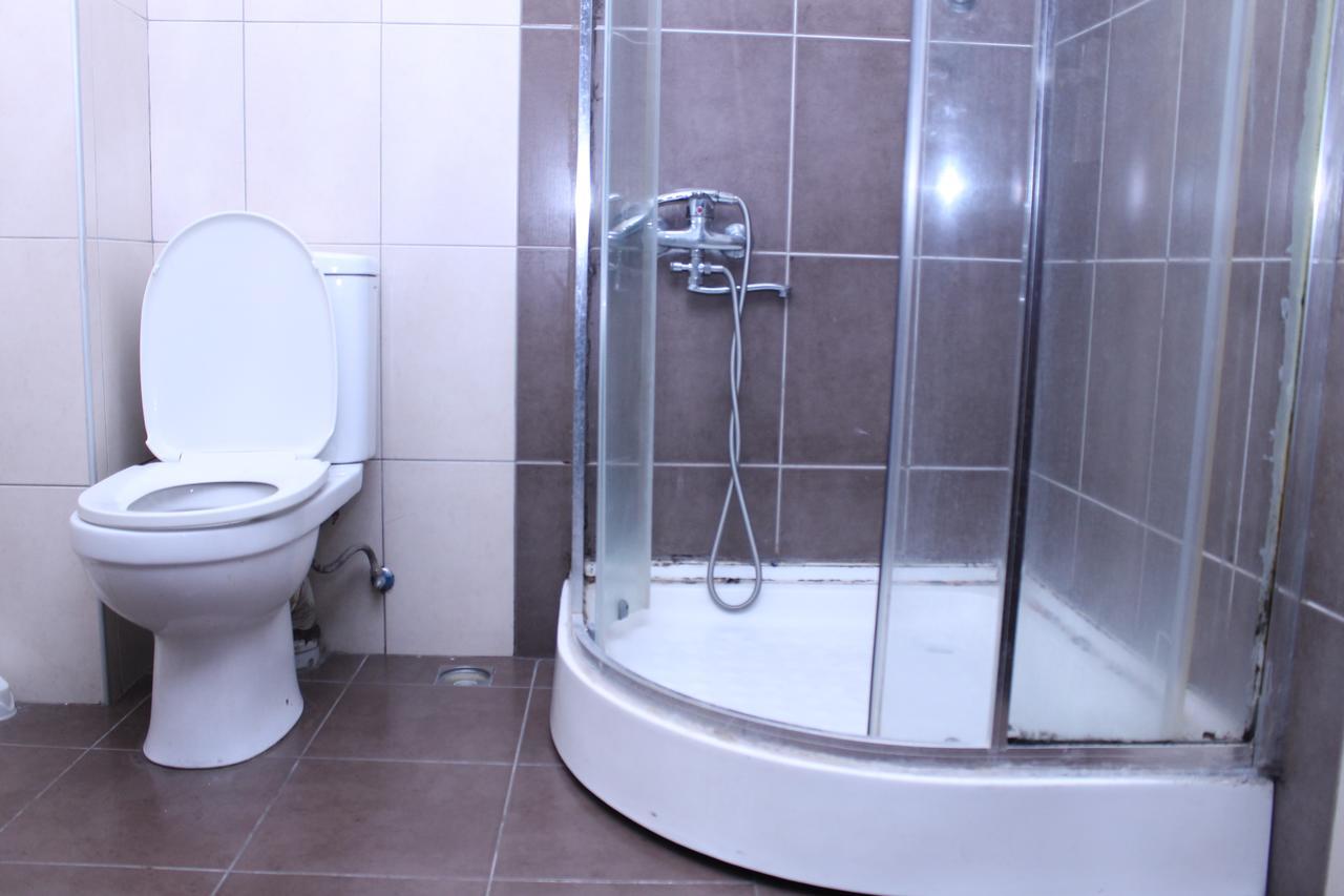 Hotel Hayat バトゥーミ エクステリア 写真